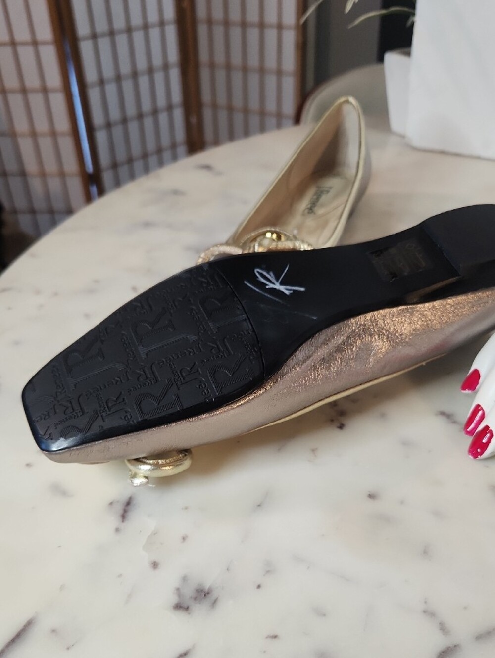 J.Renee Metallic Square Toe Taupe Flats Gold Bow & Ring Detail Sz8 - Picture 3 of 6